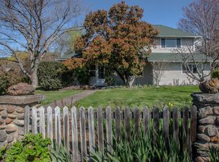 189 Myers Crescent Rd, Ashland, OR 97520