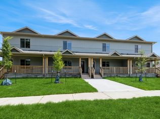 1609 8th St NW, Cedar Rapids, IA 52405