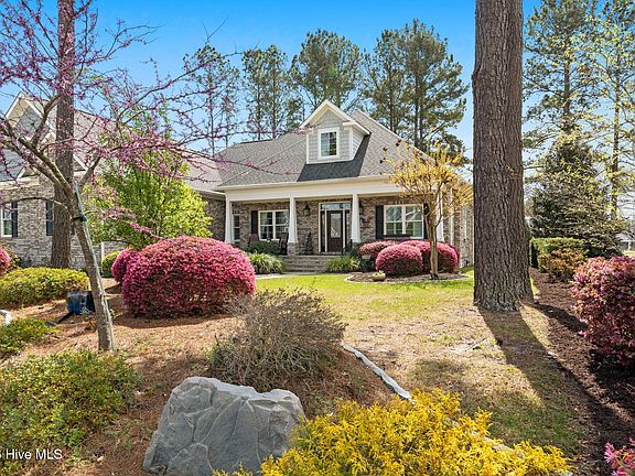 3rd image of 9283 Oldfield Road NW