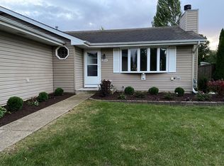 2715 Ruth Fitzgerald Dr, Plainfield, IL 60586