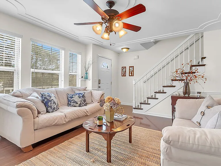 799 Harbor Place Dr — Photo 9