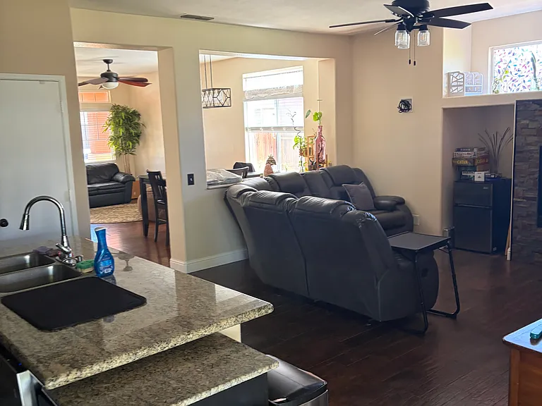 8408 Zinnia Way — Photo 16