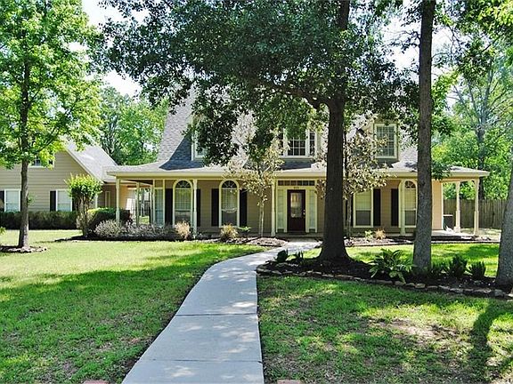 4th image of 510 Monarch Oak Dr