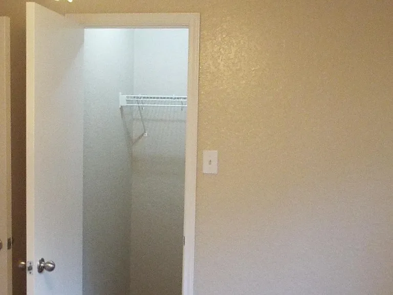 105 Wistoria Ct — Photo 18
