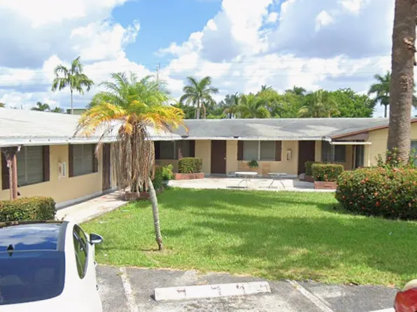 1120 N 14th Ave #8, Hollywood, FL 33020