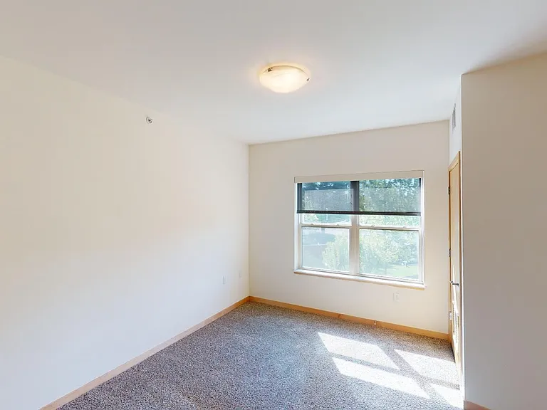 Tyberius Terrace Apartments — Photo 27