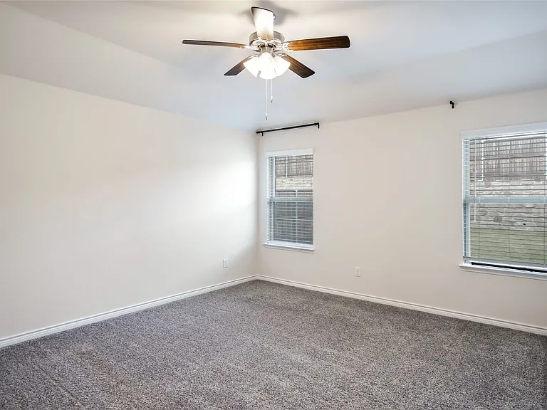 2638 Azaleas Run Dr — Photo 17