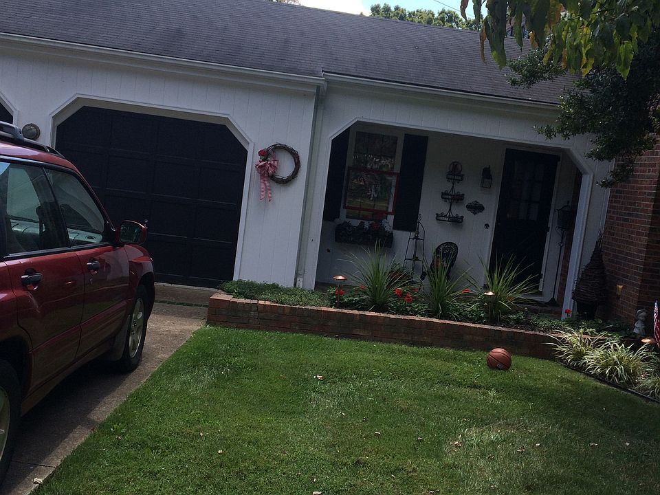2nd image of 1610 Brentwood Dr