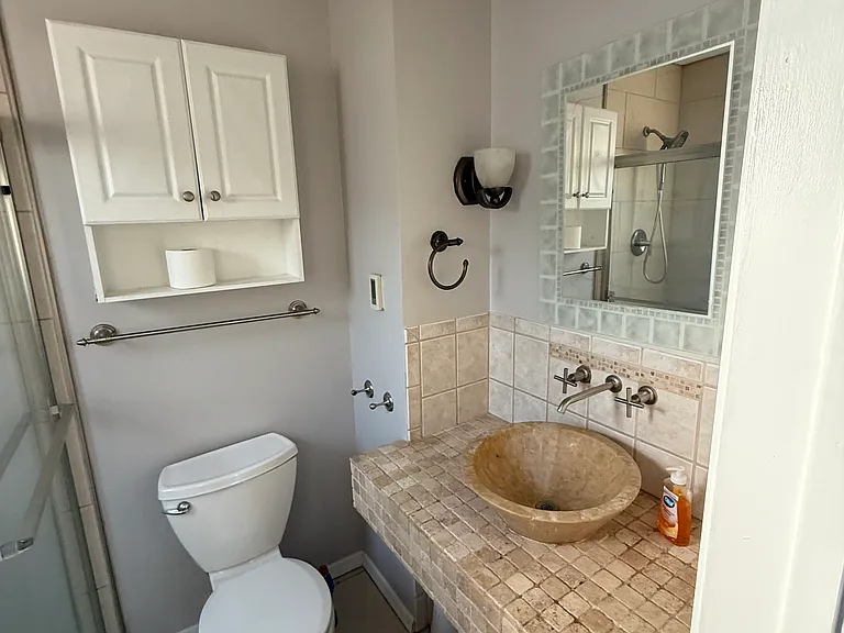 205 E McGinnis Cir — Photo 12