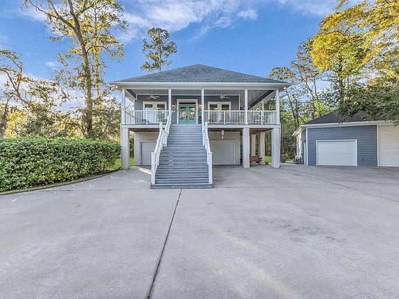 5th image of 1039 Shell Point Cove Rd NE