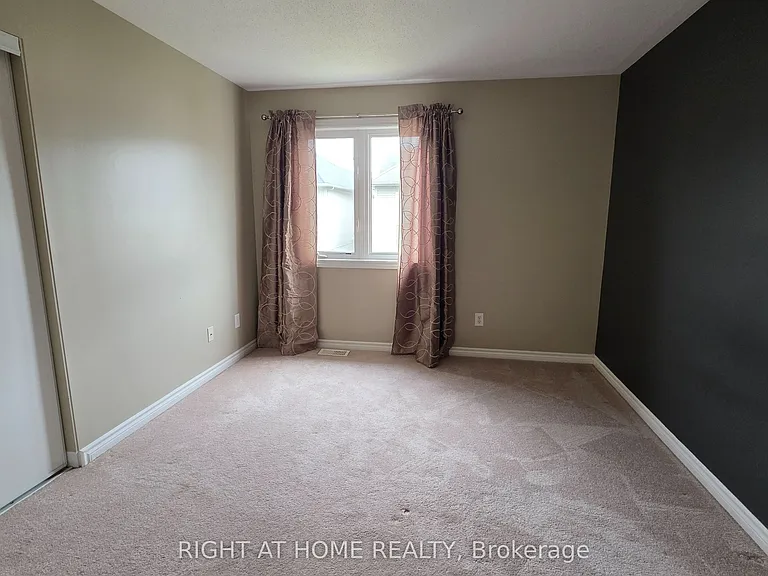 3588 Cambrian Rd — Photo 24
