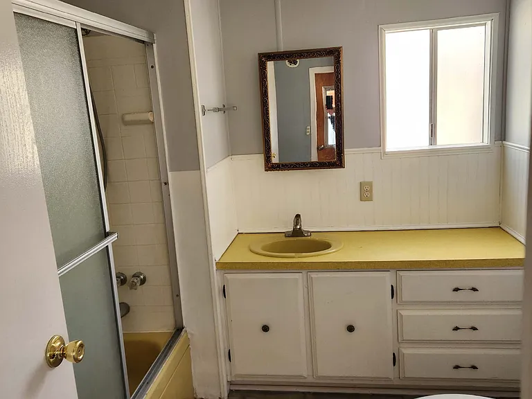 147 Shetler Dr — Photo 4