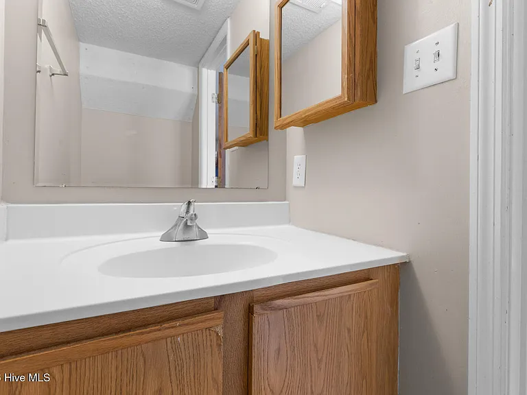 2065 Brandymill Ln — Photo 4