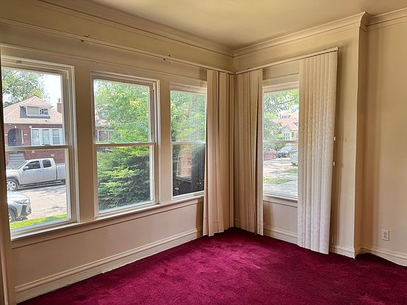 5th image of 7022 S Claremont Ave