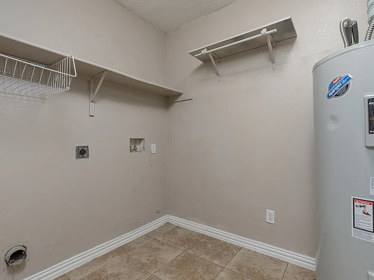 2228 Bradford Pear Dr — Photo 26