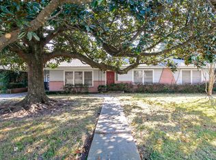 312 Bacque Crescent Dr, Lafayette, LA 70503