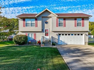 902 Catlin St, Ottawa, IL 61350