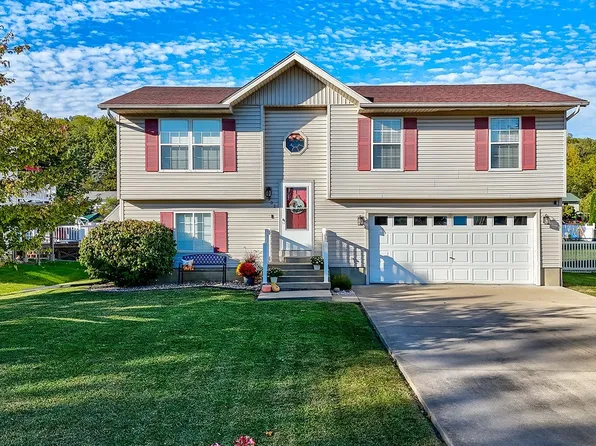 902 Catlin St, Ottawa, IL 61350