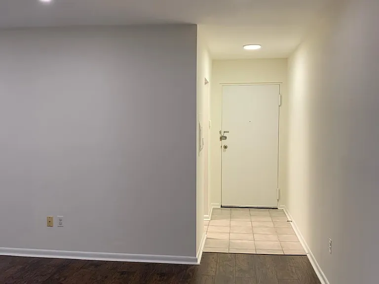 1531 Colonial Dr #104 — Photo 26