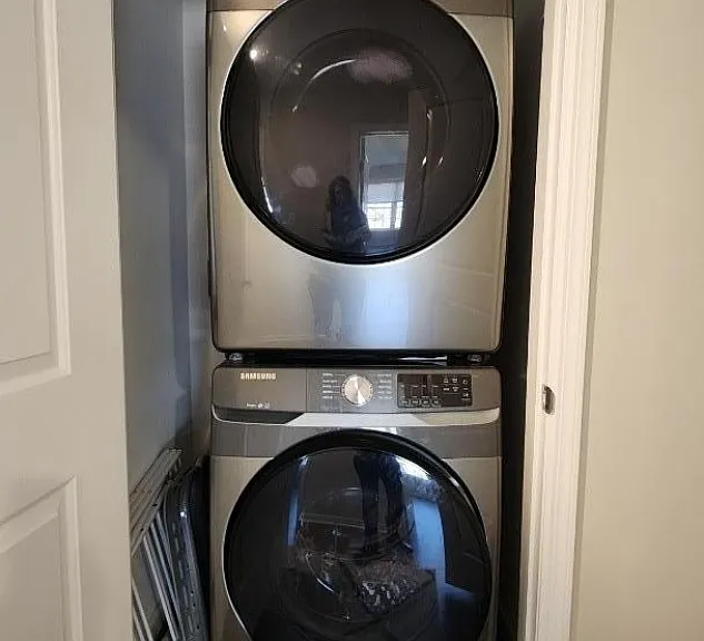 4 Joseph Dr — Photo 16
