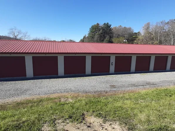505 Metz Rd, Loretto, PA 15940