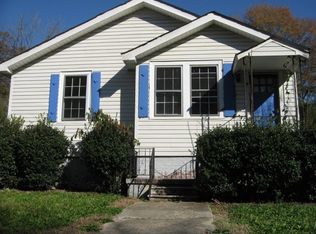 10 Mellon St, Slater, SC 29683