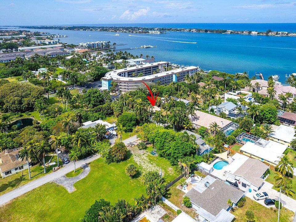 1st image of 625 Lakeside Harbor