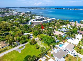625 Lakeside Hbr, Boynton Beach, FL 33435