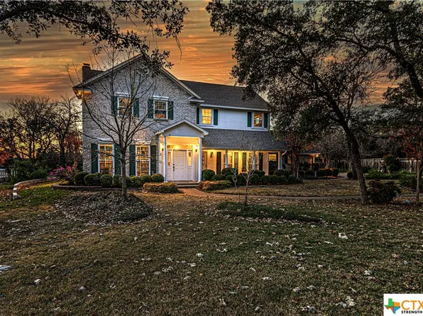 930 Crescent Dr, Belton, TX 76513