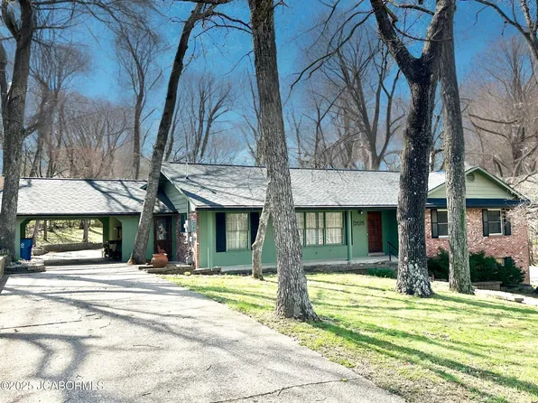 2015 Tower Dr, Jefferson City, MO 65109