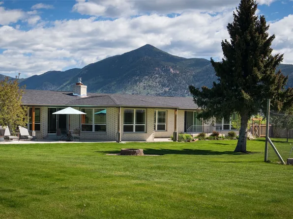 345 Ash Dr, Butte, MT 59701