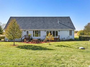 5261 N Rollin Hwy, Manitou Beach, MI 49253