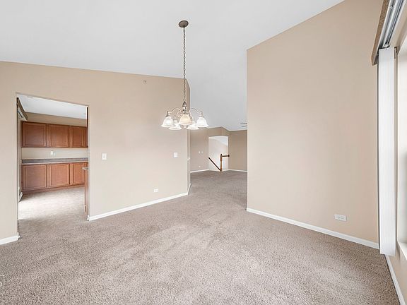 4th image of 1456 Crimson Ln