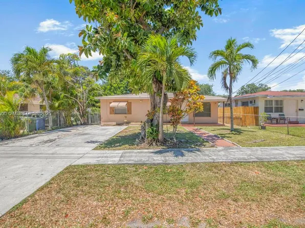 104 SW 7th Ave, Hallandale, FL 33009