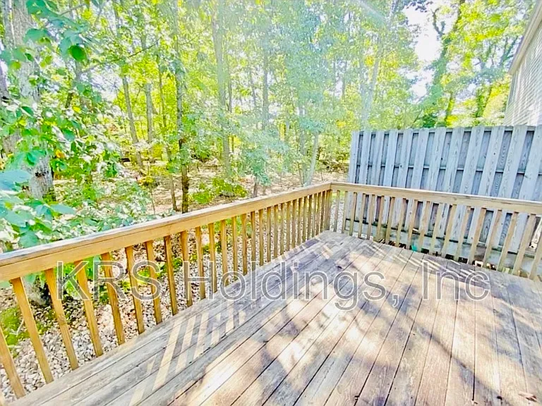 503 Barrington Way — Photo 5