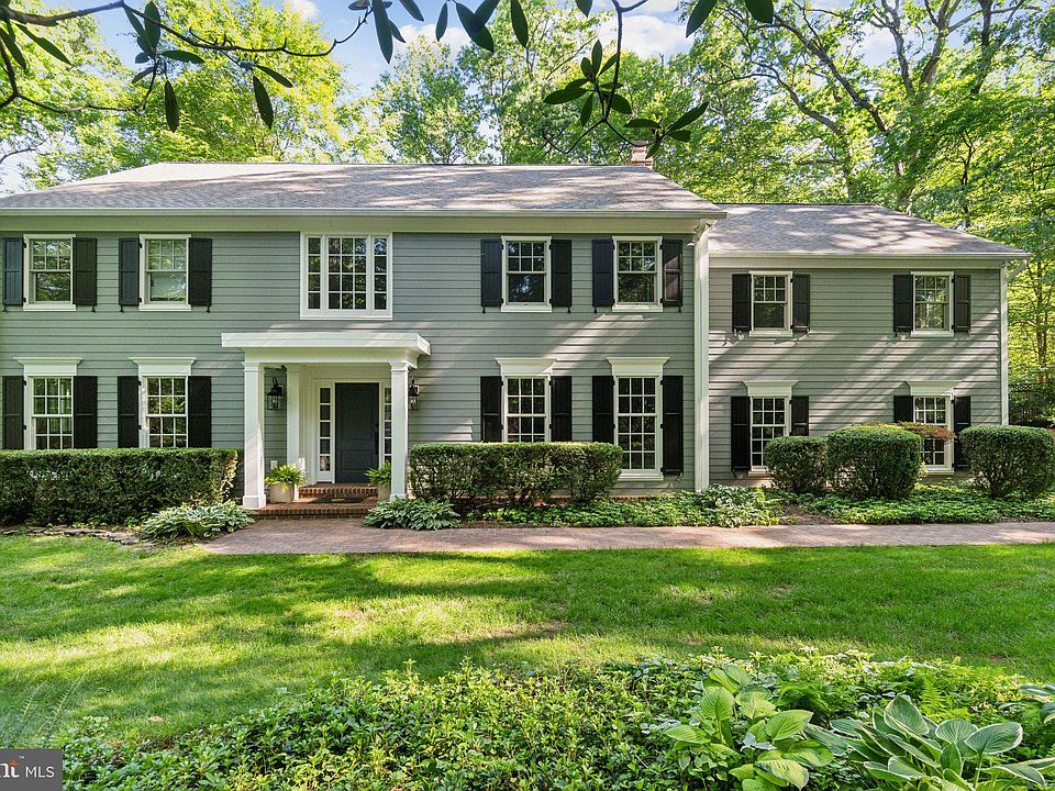 1st image of 9226 Sterling Montague Dr
