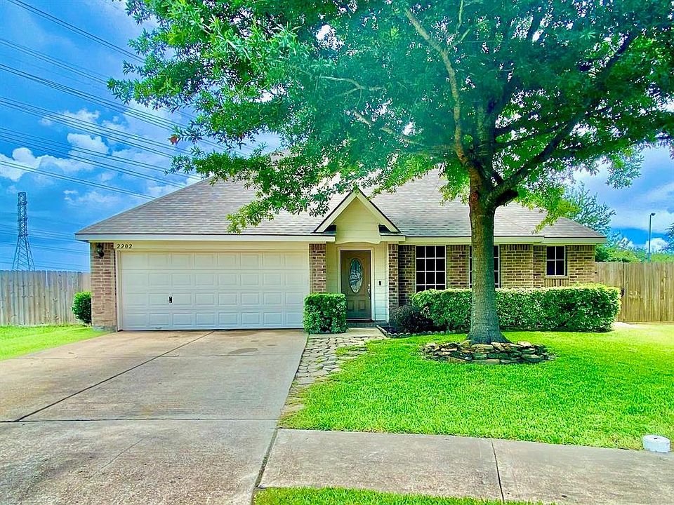 1st image of 2202 Neches Dr