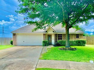 2202 Neches Dr, Deer Park, TX 77536