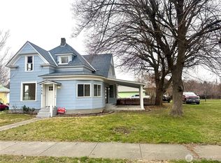 250 W Sixth Street, Waitsburg, WA 99361