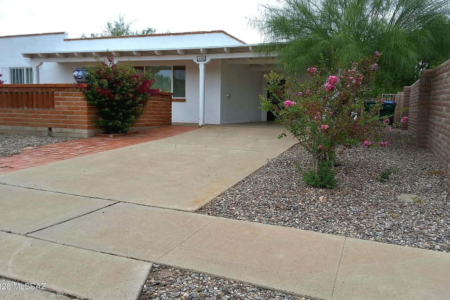 2 bed, 1459 sqft, $2,000 — Photo 3