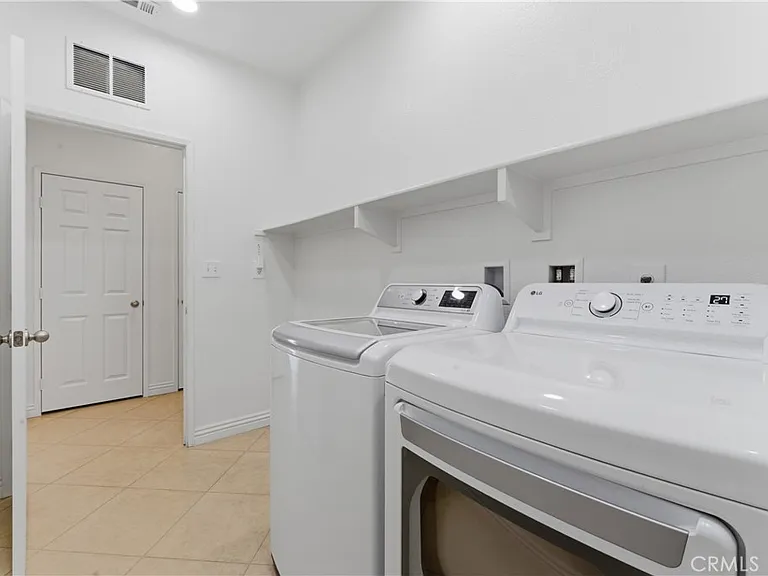 12531 Celebration Dr — Photo 30