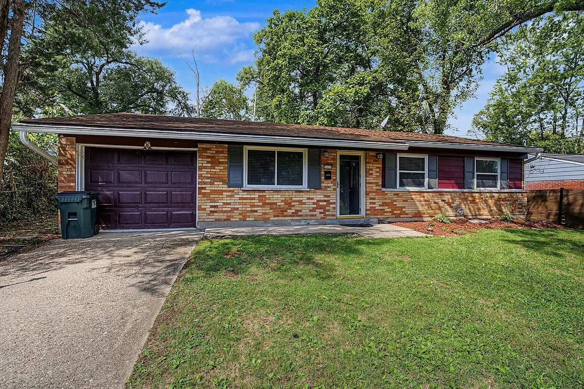 9609 Helmsley Way — Photo 1