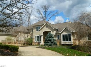685 Hardwick Dr, Aurora, OH 44202