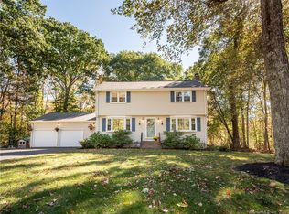 5 Tanglewood Ln, Bolton, CT 06043