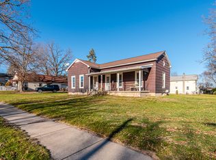 829 Academy St, Portland, MI 48875