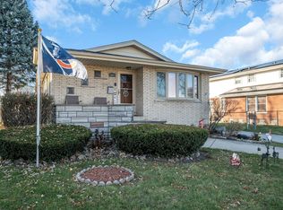 10840 S Kolmar Ave, Oak Lawn, IL 60453