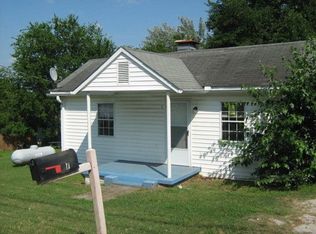 7 Goldfield St, Greenville, SC 29611