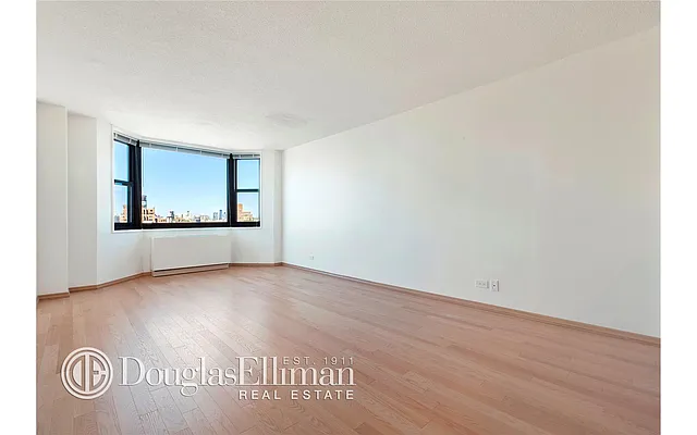 Rented by Douglas Elliman | media 26