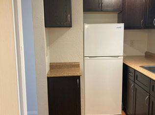 660 Carr Ave, Santa Rosa, CA 95404