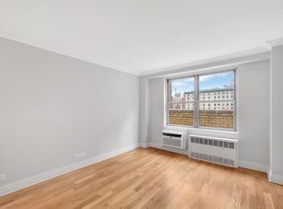 210 W 89th St #11R, New York, NY 10024